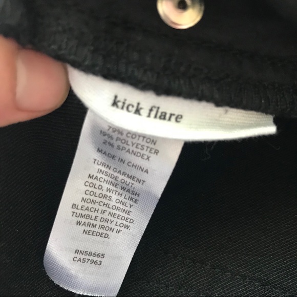 Halogen Denim Kick Flare Crop Jeans - Picture 7 of 7